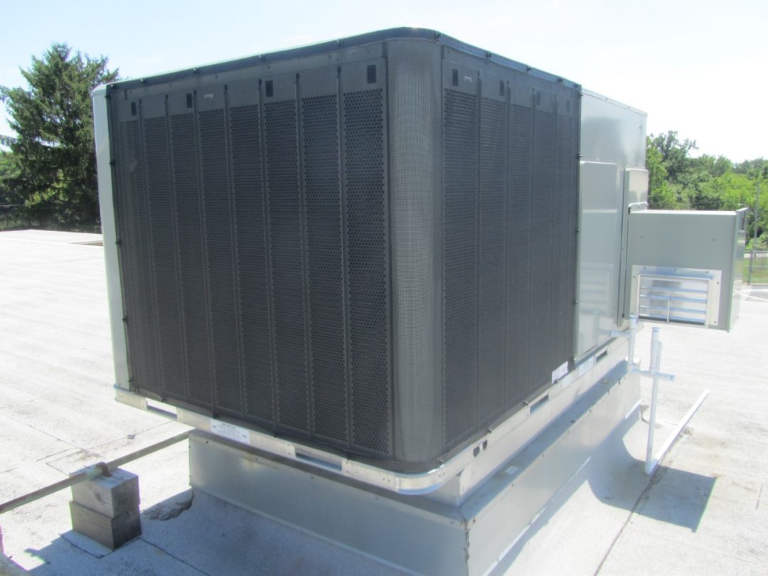 Trane RTU With WrapAround HD Commercial Grade Filter Screen Air